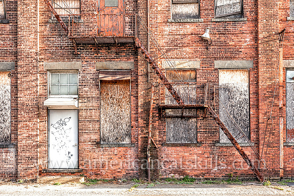 The now vacant United States Lace Curtain Mills textile factory, operating from 1902 to 1951, is located in the Midtown area of Kingston, New York.