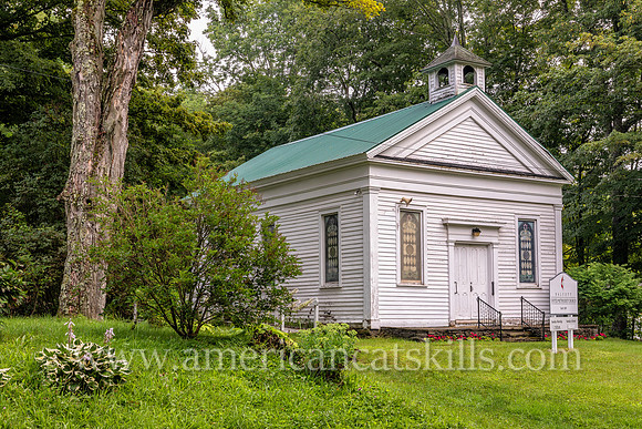 Photograph and history of the Halcott United Methodist Church in Halcott, New York.