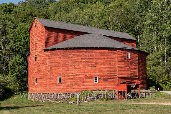 Photograph of the Kelly Round Barn in Halcottsville, New York.