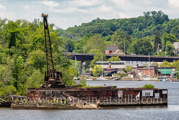 Abandoned Crane, Rondout Creek