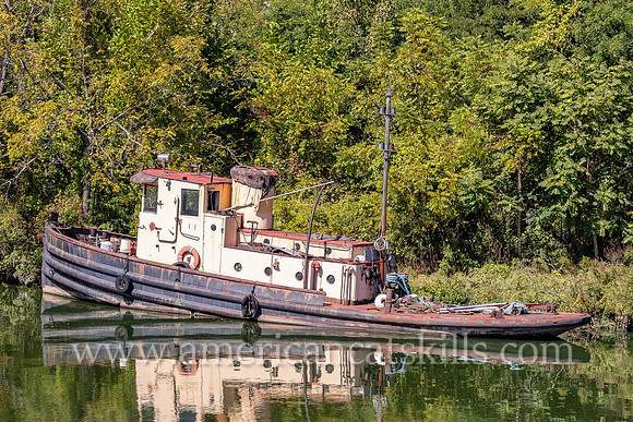 Vintage Boat on the Rondout