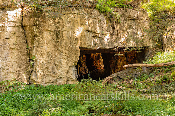 Photograph of the Widow Jane Mine in Rosendale, New York.