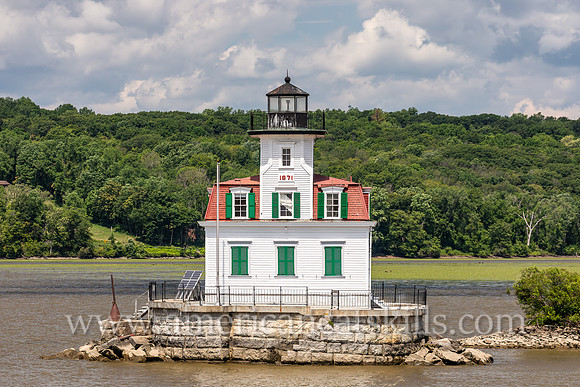 Photograph of the Esopus Meadows Lighthouse, located on the Hudson River in New York.