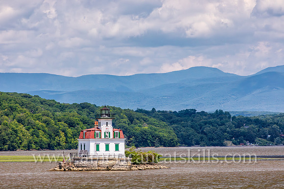 Photograph of the Esopus Meadows Lighthouse, located on the Hudson River in New York.
