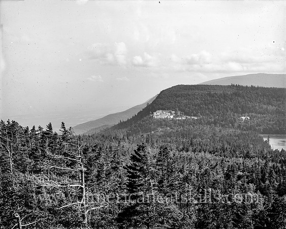 [Kaaterskill Mountain & the lakes, Catskill Mts., New York] (1)