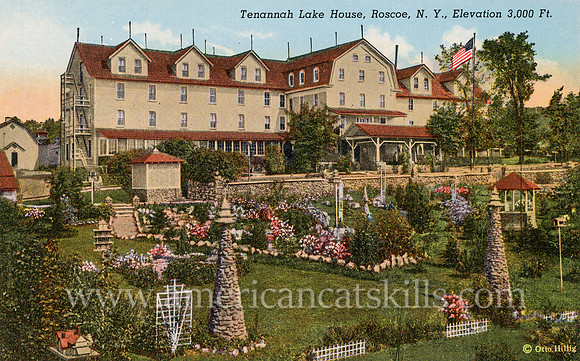 Vintage postcard titled "Tenannah Lake House, Roscoe, N. Y." published by photographer Otto Hillig of Liberty, New York.