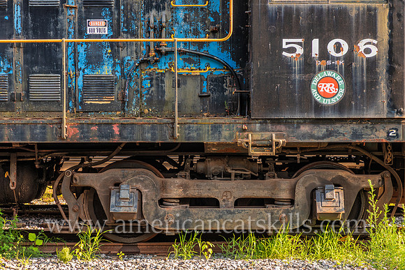 Photograph of train #5106 at the Delaware and Ulster Railroad in Arkville, New York.