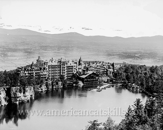 [Mohonk Mountain House, Lake Mohonk, N.Y.]
