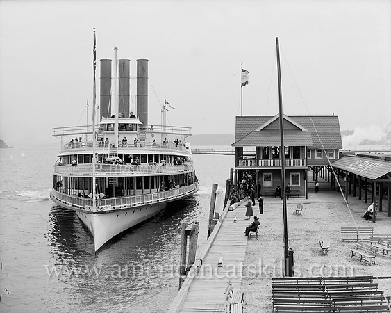 [Boat landing, Kingston Point, N.Y.]