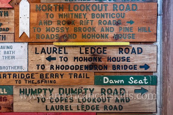 Going to North Lookout Road