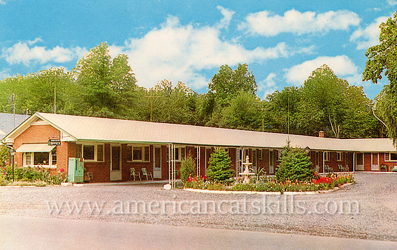 Vintage postcard showing the Green Shutter Motel, located near Kingston, New York, taken by photographer Ronald B. Johnstone of Saugerties, New York.
