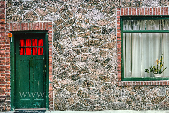 Mountain Lake Manor, detail, Bloomington, New York
