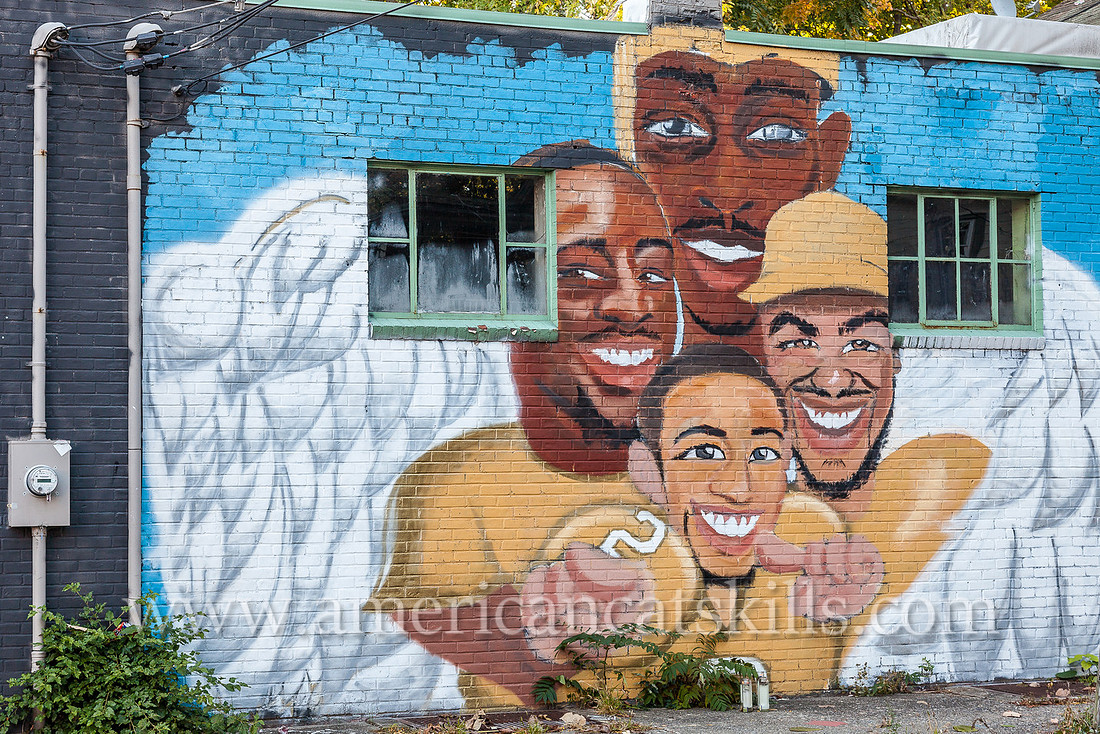 Touching mural in Kingston, Ulster County that honors four friends that tragically died in a 2015 car accident in nearby Saugerties.
