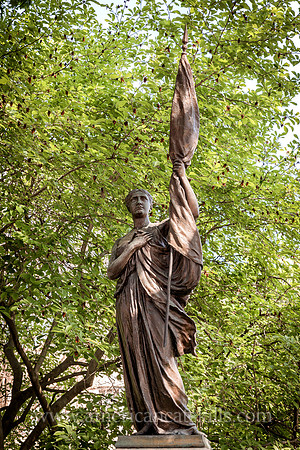 Standing in the southeast corner of the Old Dutch Church cemetery, the 16 foot bronze war monument entitled “Patriotism” commemorates the soldiers of the 120th New York State Infantry and their milita