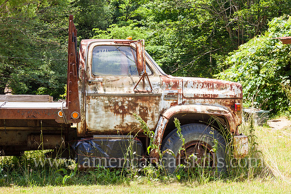 The closed and vacant Cider Mill is located within the small Sullivan County hamlet of North Branch.