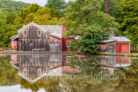 The Hanford Mills museum, located on Kortright Creek in East Meredith, Delaware County offers numerous educational programs throughout the year.