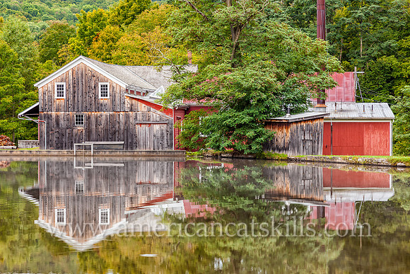 The Hanford Mills museum, located on Kortright Creek in East Meredith, Delaware County offers numerous educational programs throughout the year.