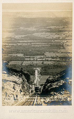 1039_Otis Elevating Railway From Station Above