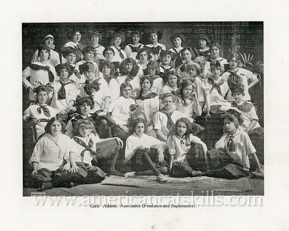 Girls' Athletic Association (Freshman and Sophomores), 1913