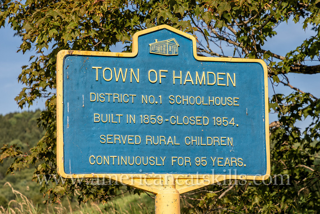Photographs and history of the Hamden District No. 1 School in Hamden, New York.
