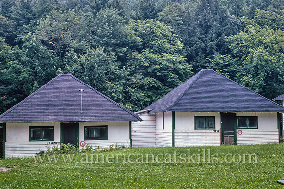 Mountain Lake Manor, bungalows, Bloomington, New York (2)