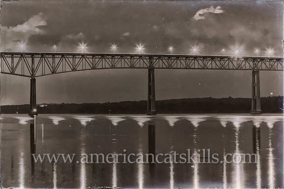 The Kingston-Rhinecliff Bridge, also known as the George Clinton Memorial Bridge, spans the Hudson River, connects the city of Kingston to the rural hamlet of Rhinecliff in Dutchess County.