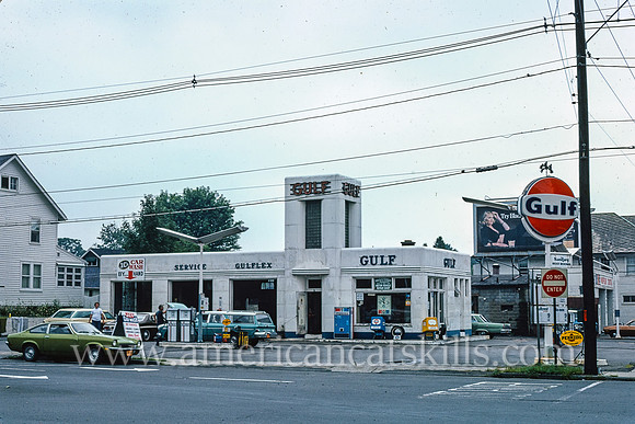 Boulevard Gulf, Kingston, New York (1)