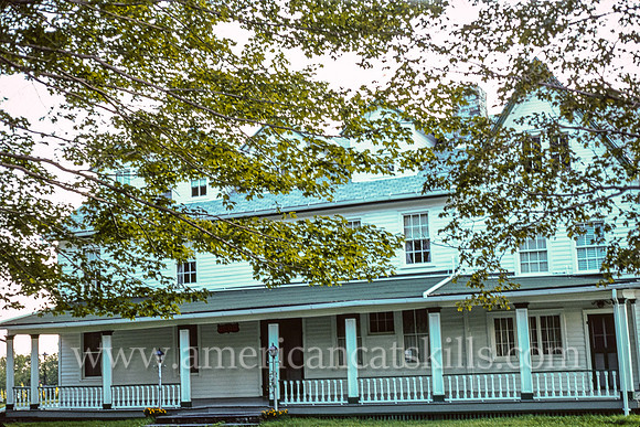 Meade Mountain House, Woodstock, New York (1)