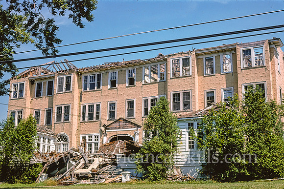 Kenmore Hotel, White Lake, Kauneonga Lake, New York (5)