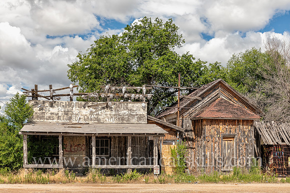 Old Longhorn Saloon, Established 1906
